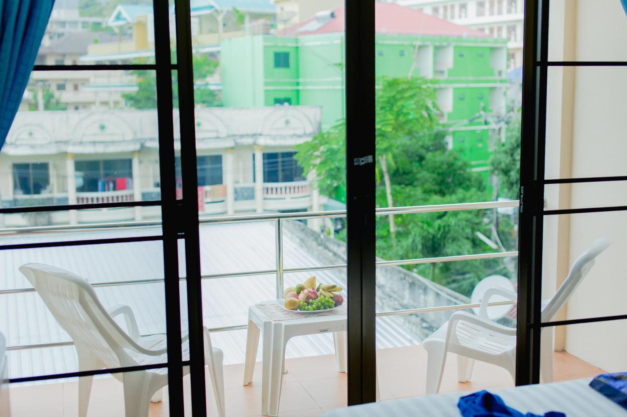 Patong Rk旅馆酒店 外观 照片