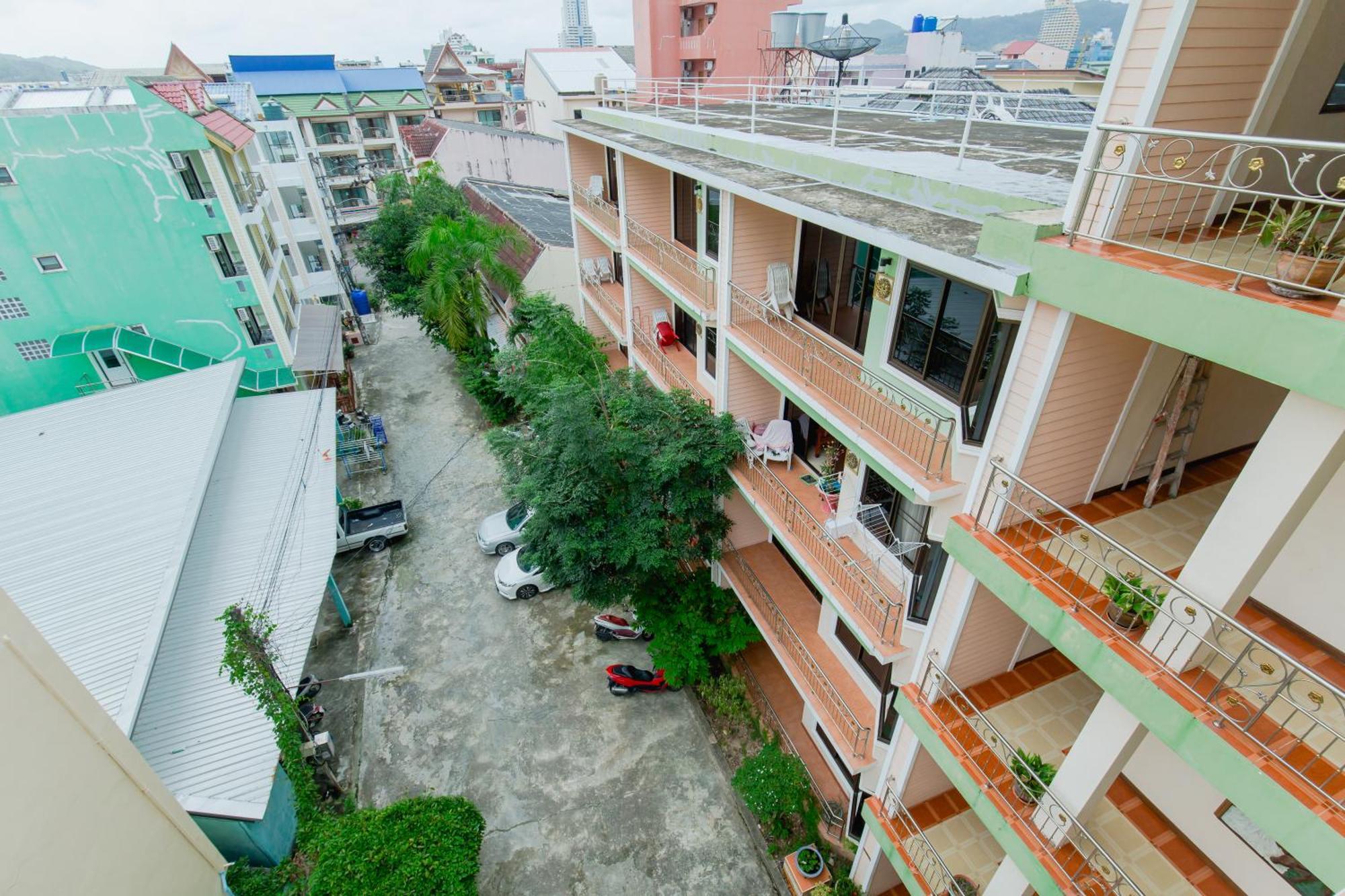 Patong Rk旅馆酒店 外观 照片