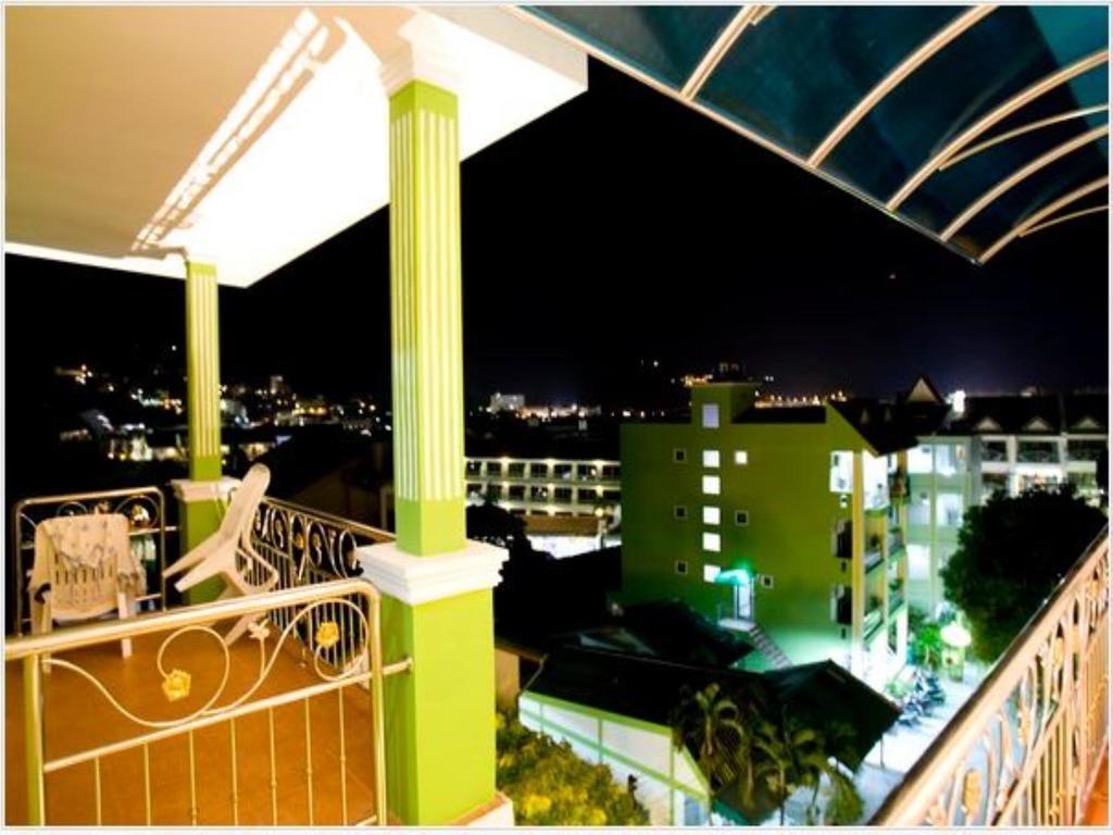 Patong Rk旅馆酒店 客房 照片